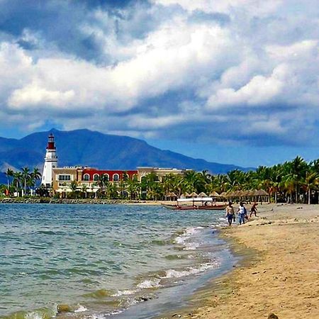 Reddoorz Plus @ Seaborne Hotel Subic Zambales Екстериор снимка