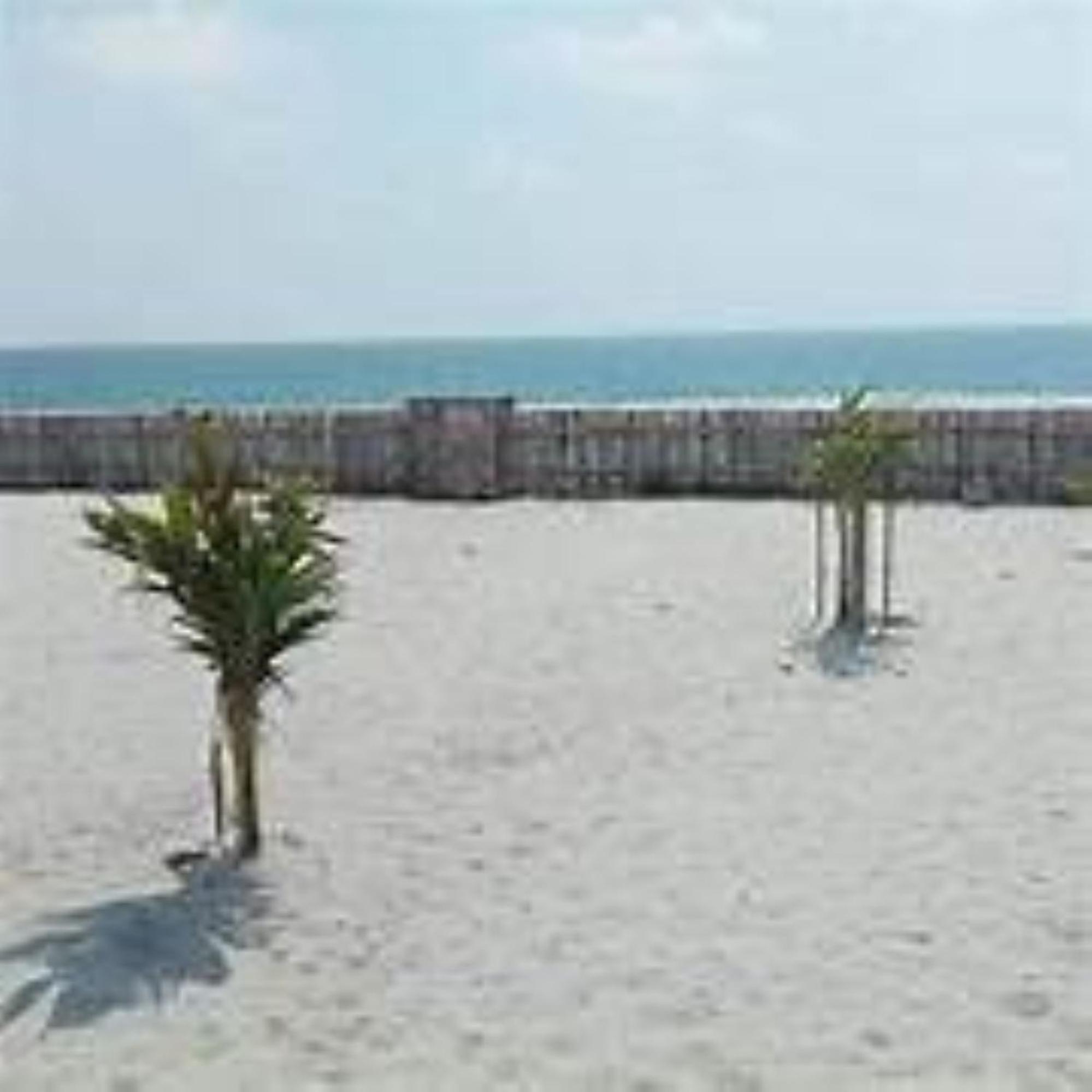 Reddoorz Plus @ Seaborne Hotel Subic Zambales Екстериор снимка